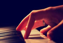 必赢官网：CBA：锁定前八 青岛男篮客场124-101福建男篮.